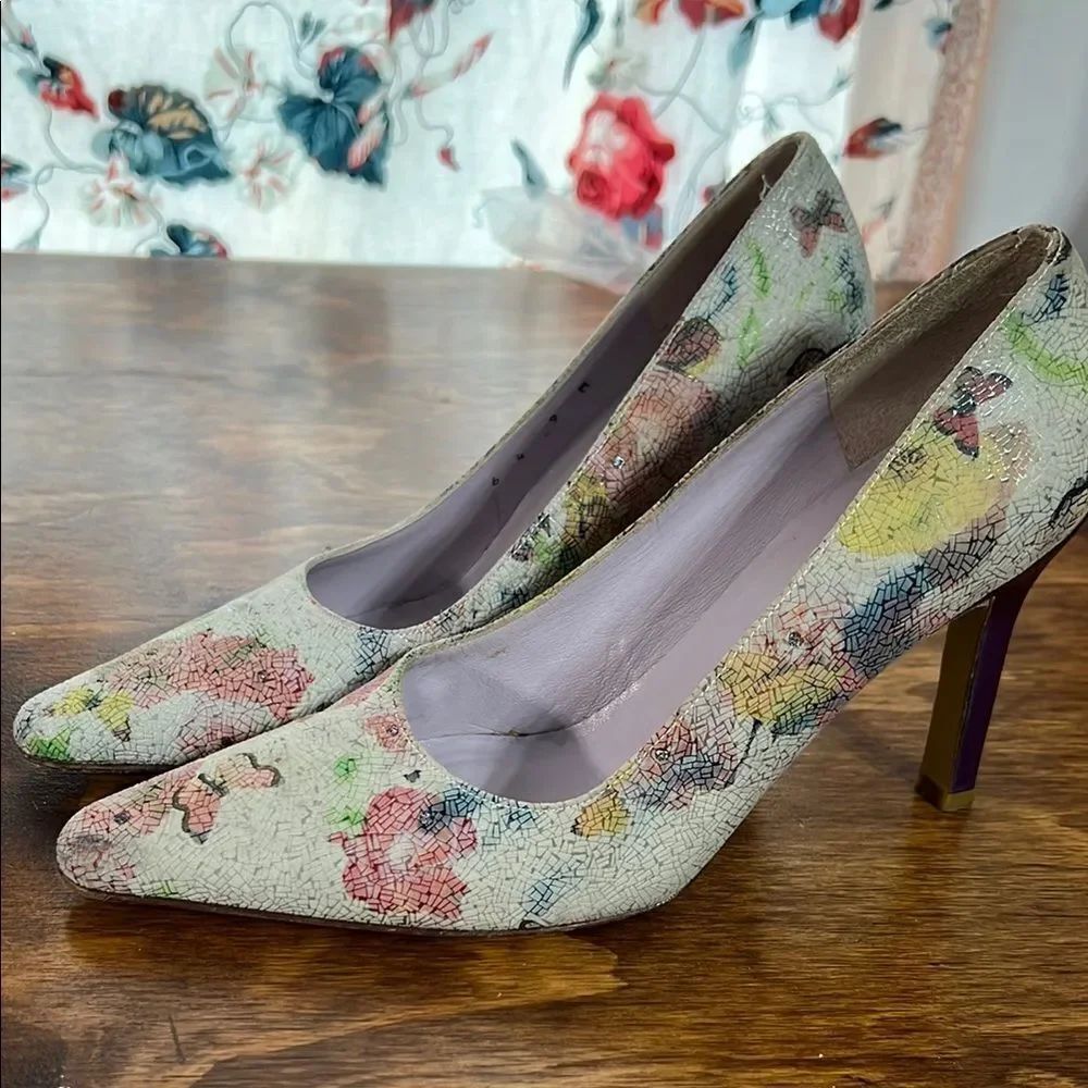 Charles Jourdan  vintage  butterfly Heels Elegant Pumps